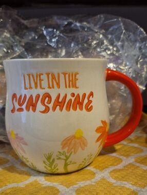 Tag 'Live in the Sunshine' White Ceramic Mug with Orange Handle